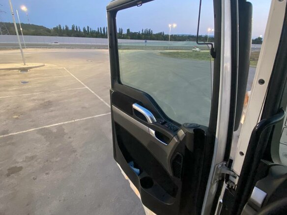 2019 MAN TGX, белый, 8499999 рублей - вид 4