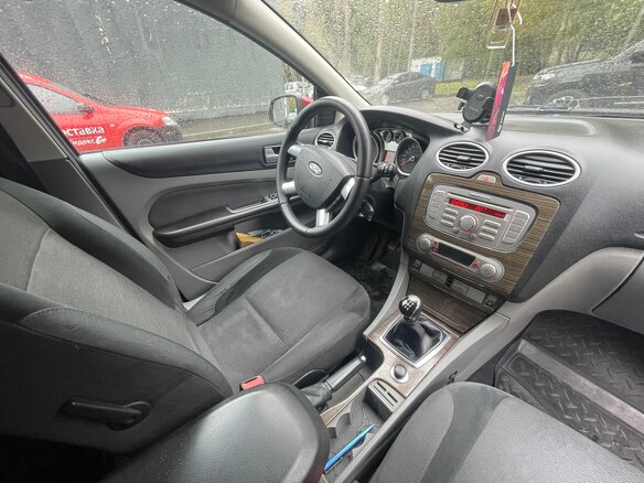 2008 Ford Focus II Рестайлинг, красный, 370000 рублей - вид 9