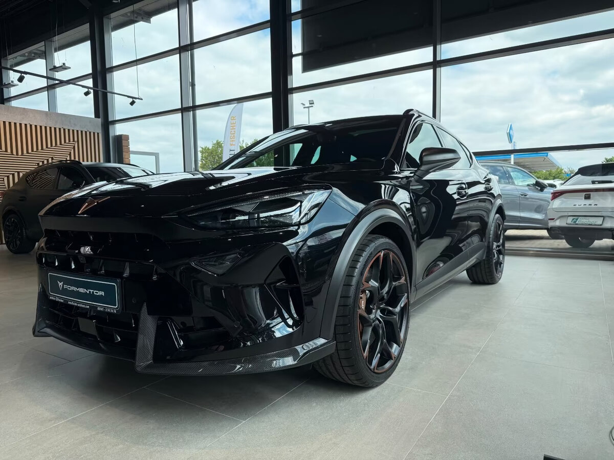 Открыть фотографии: Cupra Formentor I Рестайлинг