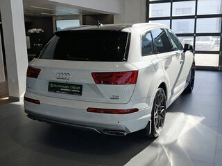 2016 Audi Q7 II (4M), белый, 2899000 рублей, вид 4
