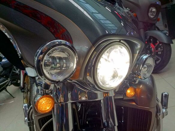 2016 Harley-Davidson CVO Limited, серый - вид 14