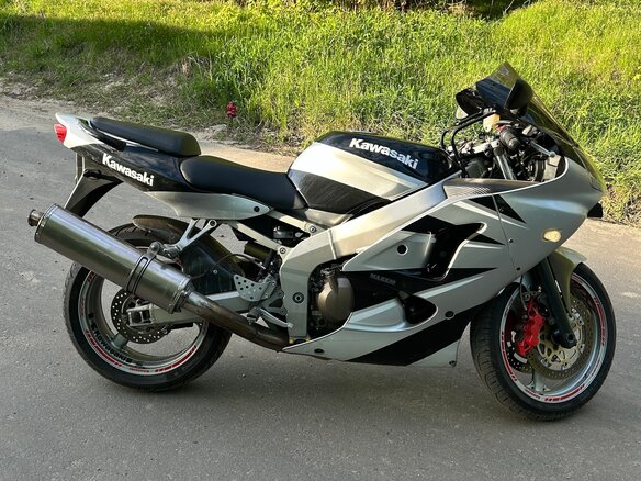 2002 Kawasaki ZX-6 Ninja, серый, 395000 рублей - вид 1