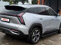 2025 Geely Atlas II, серебристый, 3800000 рублей - вид 3