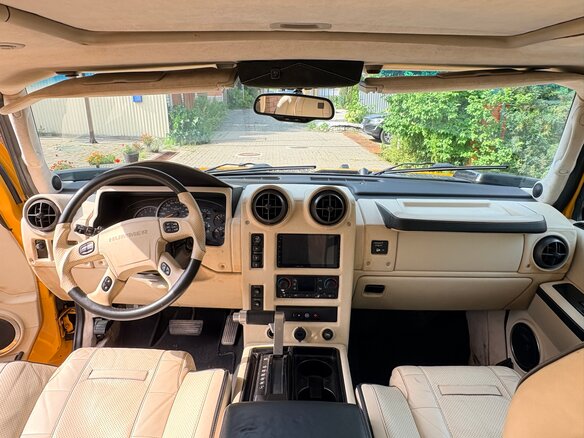 2003 Hummer H2 I, жёлтый, 1800000 рублей - вид 9