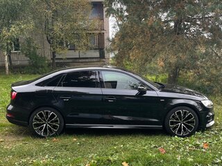 2017 Audi A3 III (8V) Рестайлинг, чёрный, 2500000 рублей, вид 5