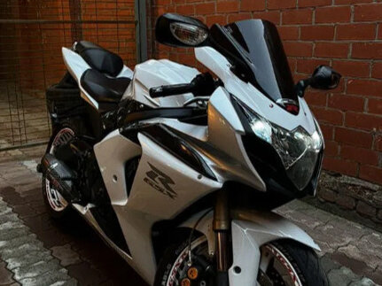 2009 Suzuki GSX-R 1000, серебристый, 799000 рублей, вид 3