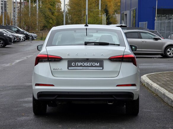 2020 Skoda Rapid II, белый, 1619000 рублей - вид 5