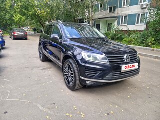 2015 Volkswagen Touareg II Рестайлинг, чёрный, 2990000 рублей, вид 4