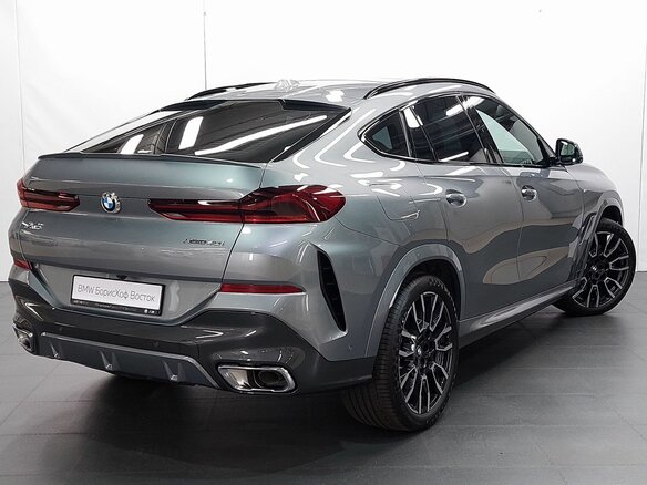 2026 BMW X6 40i III (G06) Рестайлинг, серый, 15600000 рублей - вид 5