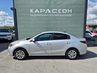 2018 Kia Rio IV, серый, 1390000 рублей, вид 3