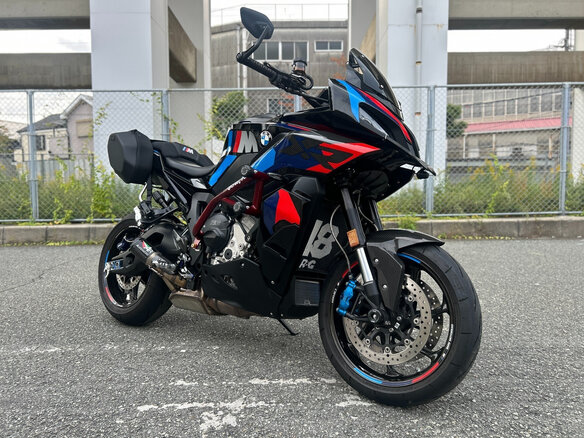 2025 BMW M 1000 XR, чёрный, 2650000 рублей - вид 3