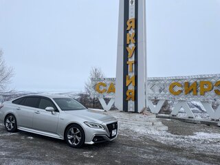 2019 Toyota Crown XV (S220), серебристый, 4200000 рублей, вид 2