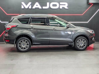2017 Ford Kuga II Рестайлинг, серый, 1640000 рублей, вид 4