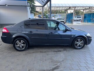 2008 Renault Megane II Рестайлинг, серый, 500000 рублей, вид 2