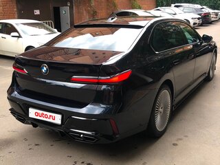 2023 BMW 7 серии 740d xDrive VII (G70), синий, 12000000 рублей, вид 4