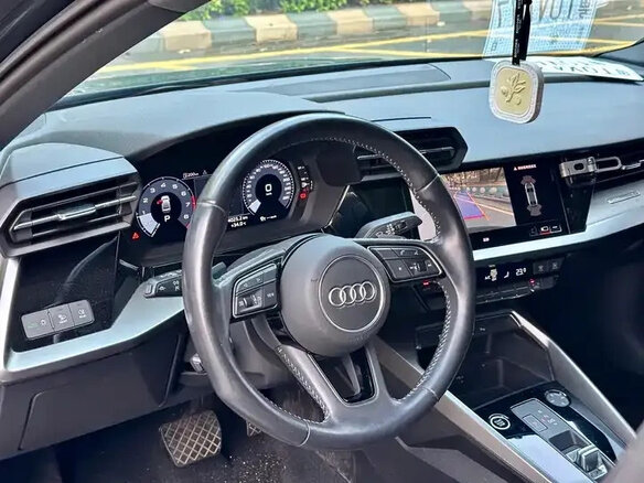 2021 Audi A3 Sportback 35 TFSI IV (8Y), зелёный, 1780084 рублей - вид 9