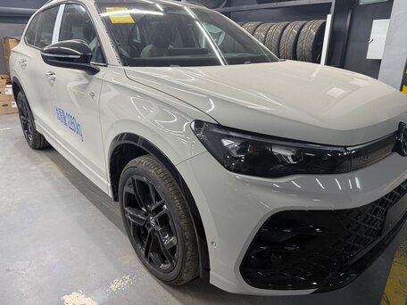 2025 Volkswagen Tiguan L Pro III (China Market), чёрный, 4620000 рублей, вид 5