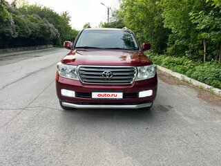 2008 Toyota Land Cruiser 200 Series, красный, 3050000 рублей, вид 1