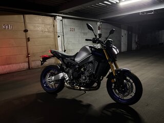 2023 Yamaha MT-09 (FZ-09), синий, 1380000 рублей, вид 5