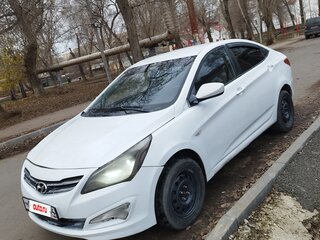2012 Hyundai Solaris I, белый, 435000 рублей, вид 2