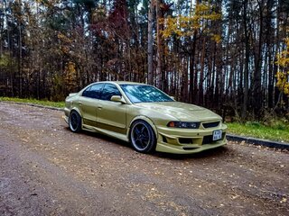 1999 Mitsubishi Galant VIII, жёлтый, 2000000 рублей, вид 5
