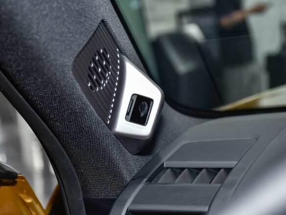 2026 BYD FangChengBao Titanium 7 35.6 kWh, золотистый - вид 25