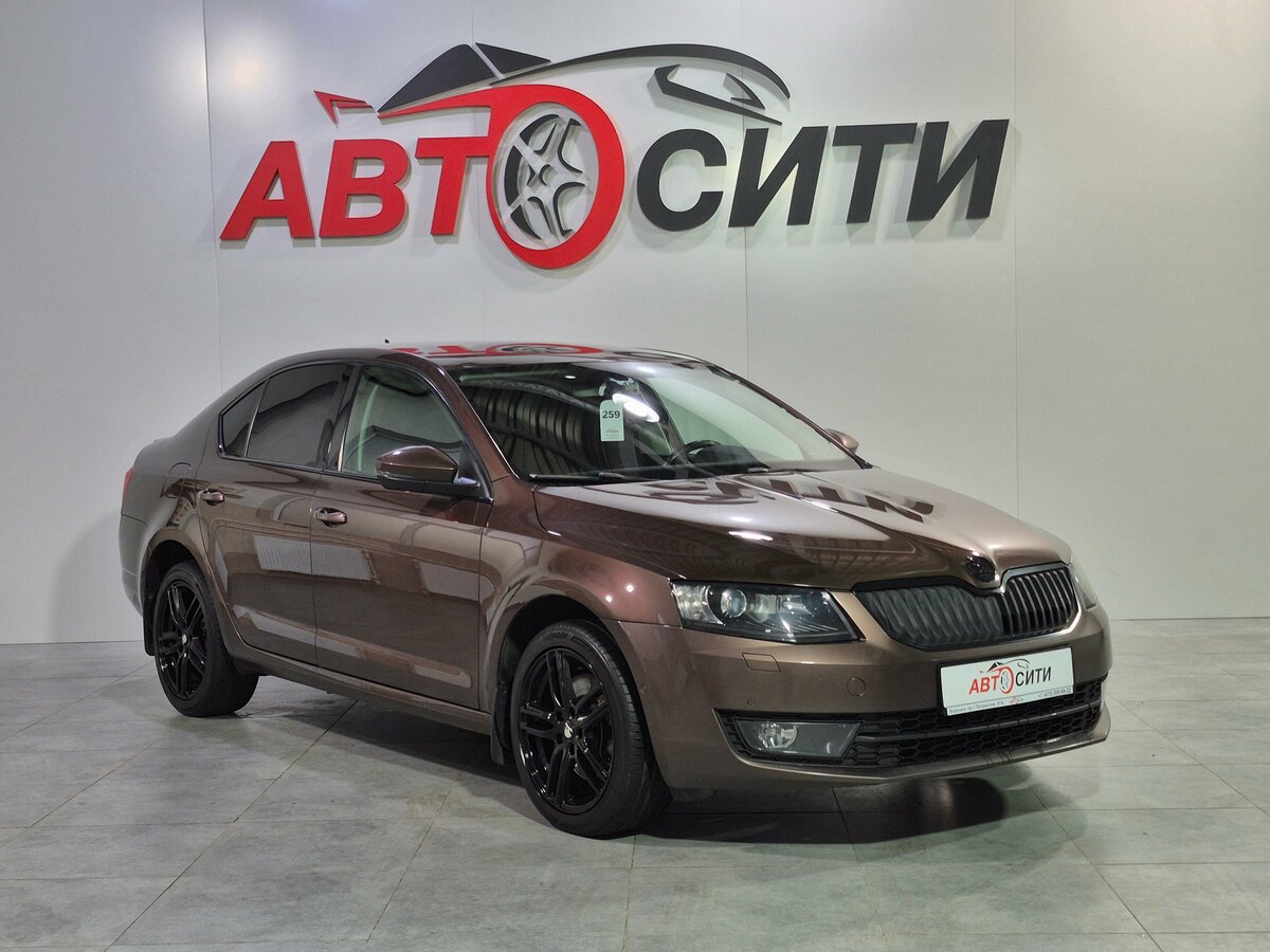 Открыть фотографии: Skoda Octavia III (A7)