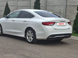 2015 Chrysler 200 II, белый, 949999 рублей, вид 3