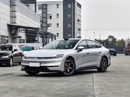 2026 Changan Qiyuan A06 28.39 kWh, серебристый, 2290000 рублей, вид 1