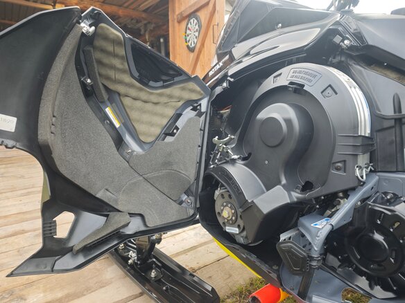 2015 BRP Lynx BoonDocker 800, серый, 1349000 рублей - вид 36