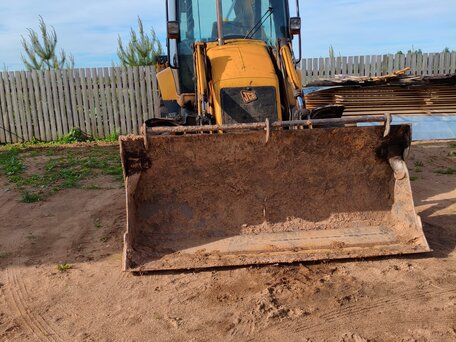 2004 JCB 3CX, жёлтый, 2999999 рублей, вид 4