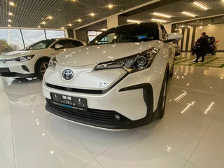 2022 Toyota Izoa I, белый, 2650000 рублей, вид 1