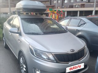 2014 Kia Rio 5-speed III, серый, 750000 рублей, вид 2