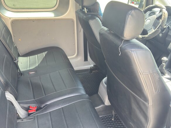 2008 Volkswagen Caddy Maxi III, серебристый, 850000 рублей - вид 9