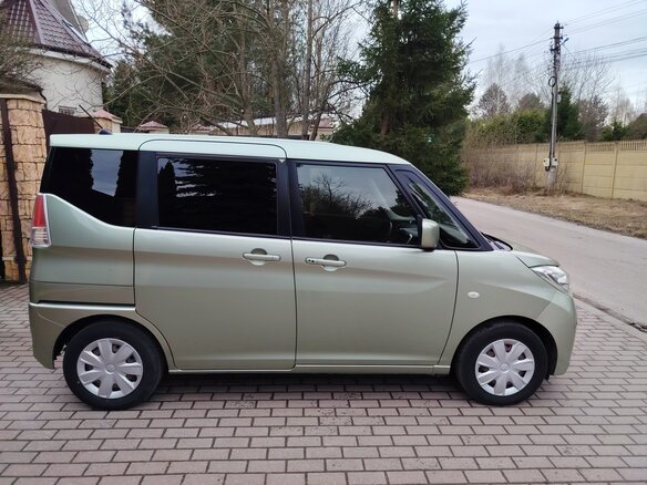 2017 Suzuki Solio III, зелёный, 940000 рублей - вид 3