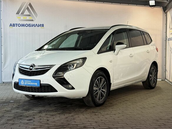 2013 Opel Zafira C, белый