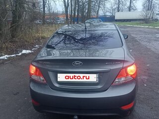 2012 Hyundai Solaris I, серый, 600000 рублей, вид 3