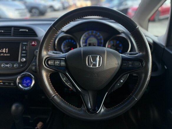 2012 Honda Fit Shuttle I, чёрный - вид 8