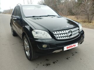 2007 Mercedes-Benz M-Класс 320 II (W164), чёрный, 1350000 рублей, вид 2