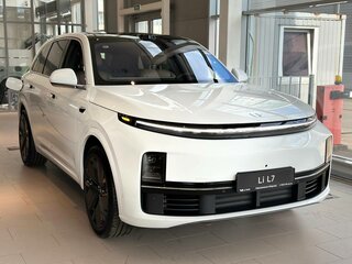 2025 Li Auto (Lixiang) L7 52.3 kWh I Рестайлинг, белый, 10690000 рублей, вид 3
