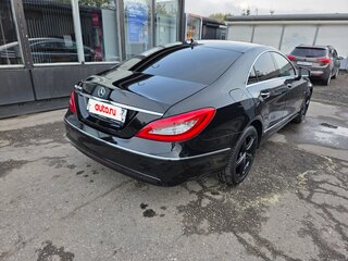 2012 Mercedes-Benz CLS 350 II (C218), чёрный, 2050000 рублей, вид 4
