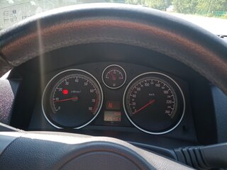 2006 Opel Astra H Рестайлинг, серый, 700000 рублей, вид 5
