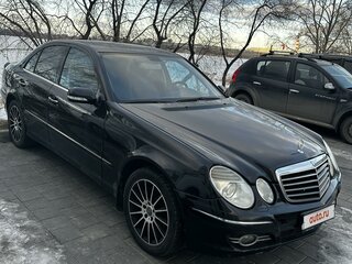 2007 Mercedes-Benz E-Класс 230 III (W211, S211) Рестайлинг, чёрный, 970000 рублей, вид 4