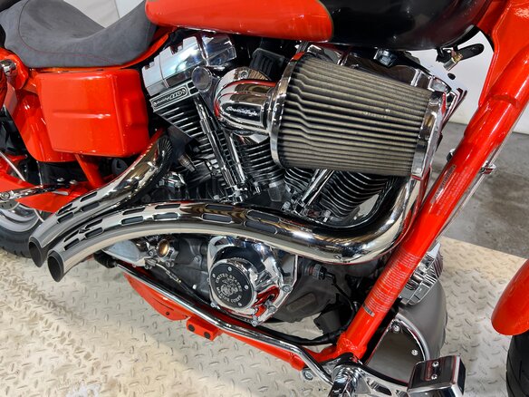 2009 Harley-Davidson CVO, красный, 2100000 рублей - вид 15