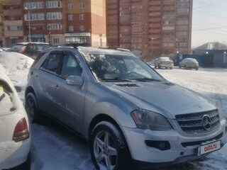 2005 Mercedes-Benz M-Класс 350 II (W164), серебристый, 720000 рублей, вид 2