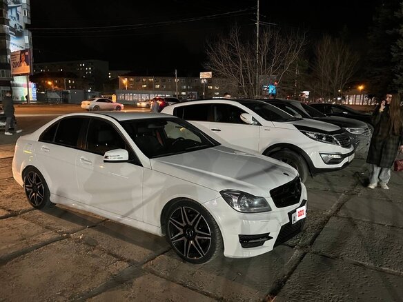 2012 Mercedes-Benz C-Класс 180 III (W204) Рестайлинг, белый, 1650000 рублей - вид 4