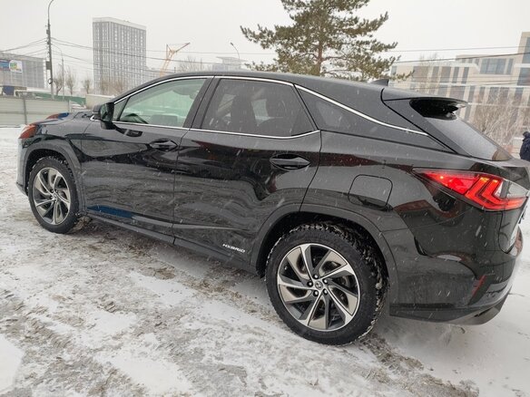 2018 Lexus RX 450h IV, чёрный, 4500000 рублей - вид 3