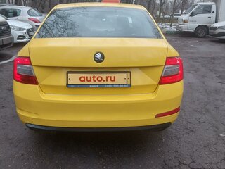 2015 Skoda Octavia III (A7), жёлтый, 650000 рублей, вид 4