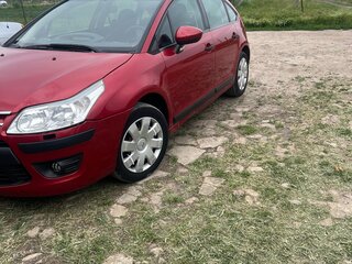2010 Citroen C4 I Рестайлинг, красный, 450000 рублей, вид 1