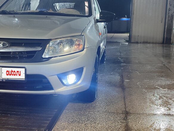 2014 Lada (ВАЗ) Granta I, серебристый, 650000 рублей - вид 8